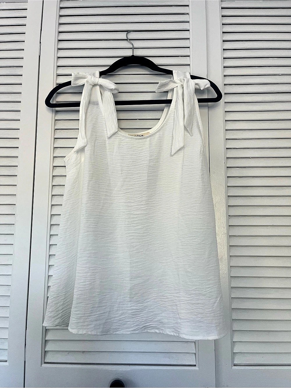 Hello Miss Bow Shoulder Maternity Tank Top in White Like New